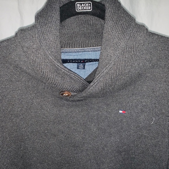 Brand new Tommy Hilfiger 100% cotton sweater - Picture 2 of 5